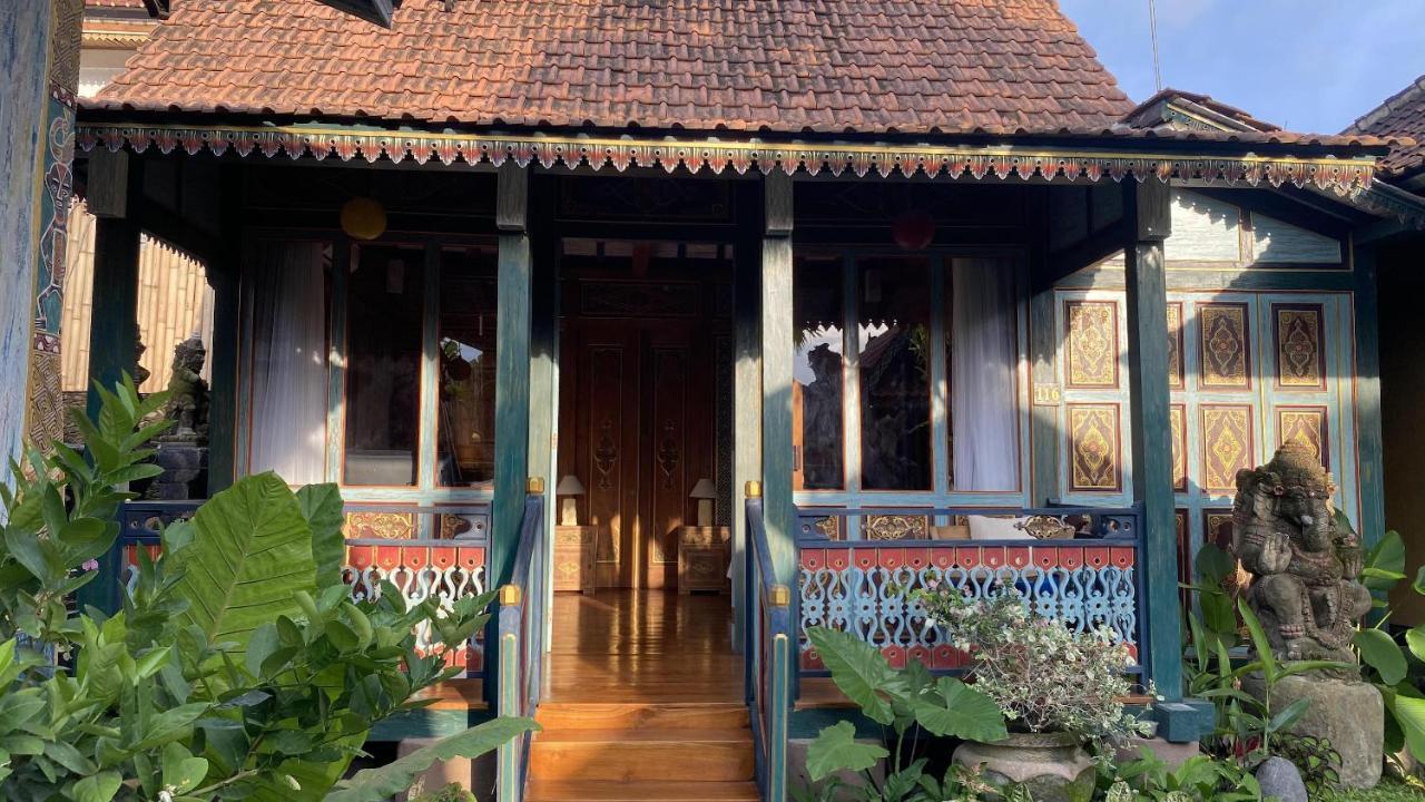 Villa Telaga Wana Сукавати Экстерьер фото