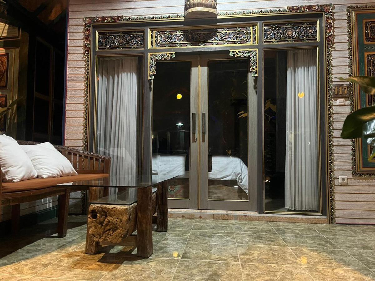 Villa Telaga Wana Сукавати Экстерьер фото